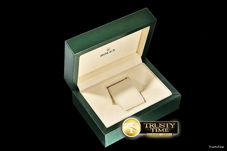 0819 Seasonal ROLBOX007 – Rolex Basel 853